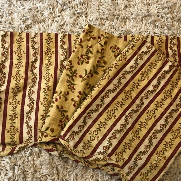 Valance Curtains Reversible Set of 3 Scalloped Floral Cottage Farmhouse - Picture 3 of 5